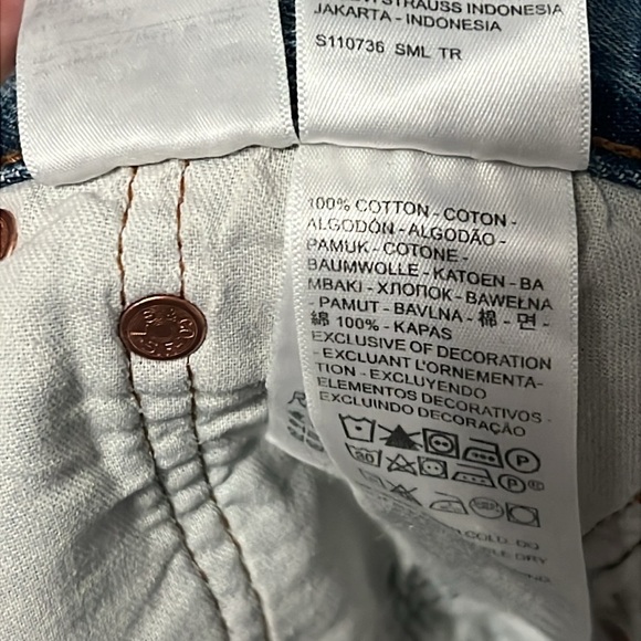 Levi’s 501 Button Fly Straight Leg Jeans - Picture 6 of 6
